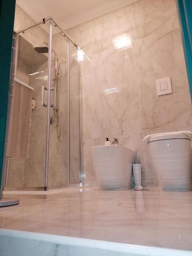 Casacasetta Suite Appartamento Indipendente تارانتو المظهر الخارجي الصورة