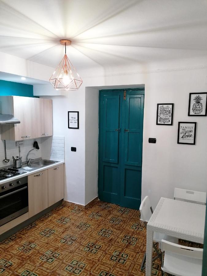 Casacasetta Suite Appartamento Indipendente تارانتو المظهر الخارجي الصورة
